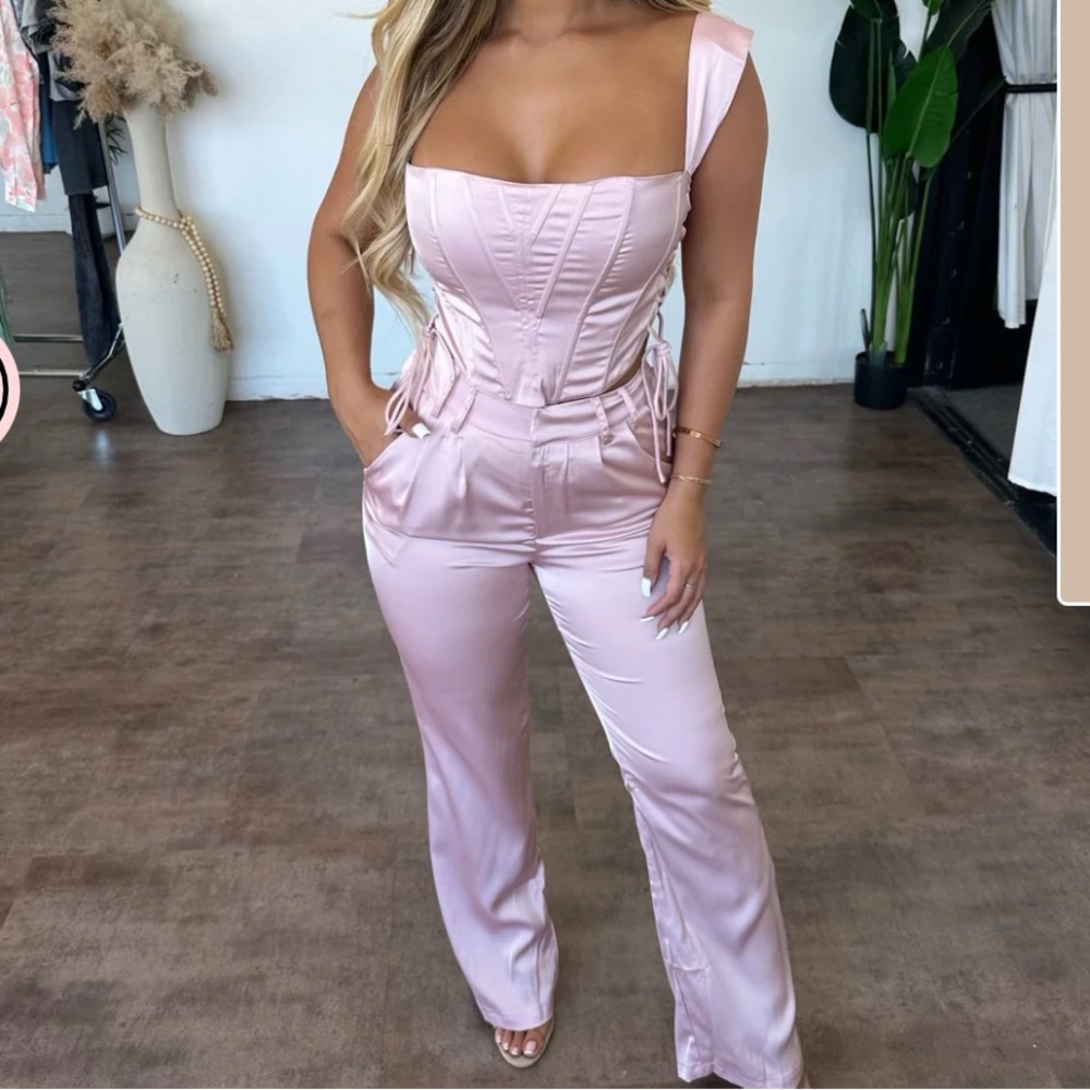 Satin pink pant set Size M